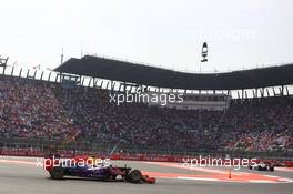 Daniil Kvyat (RUS) Red Bull Racing RB11. 01.11.2015. Formula 1 World Championship, Rd 17, Mexican Grand Prix, Mexixo City, Mexico, Race Day.