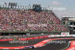 Marcus Ericsson (SWE) Sauber C34 leads team mate Felipe Nasr (BRA) Sauber C34. 01.11.2015. Formula 1 World Championship, Rd 17, Mexican Grand Prix, Mexixo City, Mexico, Race Day.