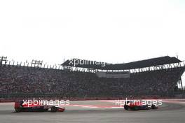 Will Stevens (GBR), Manor F1 Team and Alexander Rossi (USA), Manor F1 Team  01.11.2015. Formula 1 World Championship, Rd 17, Mexican Grand Prix, Mexixo City, Mexico, Race Day.