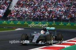 Lewis Hamilton (GBR) Mercedes AMG F1 W06. 01.11.2015. Formula 1 World Championship, Rd 17, Mexican Grand Prix, Mexixo City, Mexico, Race Day.