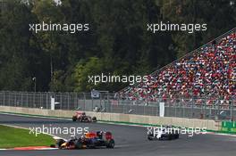 Daniel Ricciardo (AUS) Red Bull Racing RB11. 01.11.2015. Formula 1 World Championship, Rd 17, Mexican Grand Prix, Mexixo City, Mexico, Race Day.