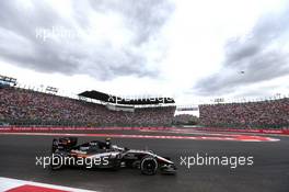 Sergio Perez (MEX), Sahara Force India  31.10.2015. Formula 1 World Championship, Rd 17, Mexican Grand Prix, Mexixo City, Mexico, Qualifying Day.