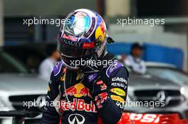 Daniel Ricciardo (AUS) Red Bull Racing in qualifying parc ferme. 31.10.2015. Formula 1 World Championship, Rd 17, Mexican Grand Prix, Mexixo City, Mexico, Qualifying Day.