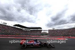 Max Verstappen (NL), Scuderia Toro Rosso  31.10.2015. Formula 1 World Championship, Rd 17, Mexican Grand Prix, Mexixo City, Mexico, Qualifying Day.