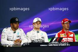 The post qualifying FIA Press Conference (L to R): Lewis Hamilton (GBR) Mercedes AMG F1, second; Nico Rosberg (GER) Mercedes AMG F1, pole position; Sebastian Vettel (GER) Ferrari, third. 31.10.2015. Formula 1 World Championship, Rd 17, Mexican Grand Prix, Mexixo City, Mexico, Qualifying Day.