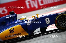 Marcus Ericsson (SWE) Sauber C34. 31.10.2015. Formula 1 World Championship, Rd 17, Mexican Grand Prix, Mexixo City, Mexico, Qualifying Day.