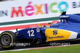 Felipe Nasr (BRA), Sauber F1 Team  31.10.2015. Formula 1 World Championship, Rd 17, Mexican Grand Prix, Mexixo City, Mexico, Qualifying Day.