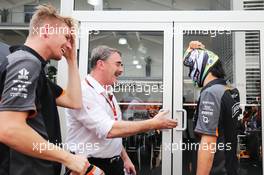 (L to R): Nico Hulkenberg (GER) Sahara Force India F1 with Nigel Mansell (GBR) and Sergio Perez (MEX) Sahara Force India F1 wearing traditional Mexican wrestling masks. 29.10.2015. Formula 1 World Championship, Rd 17, Mexican Grand Prix, Mexixo City, Mexico, Preparation Day.
