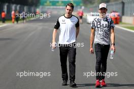 Stoffel Vandoorne (BEL), McLaren third driver and Pierre Gasly (FRA) Red Bull Racing Test Driver  29.10.2015. Formula 1 World Championship, Rd 17, Mexican Grand Prix, Mexixo City, Mexico, Preparation Day.