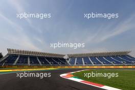 Track atmosphere 29.10.2015. Formula 1 World Championship, Rd 17, Mexican Grand Prix, Mexixo City, Mexico, Preparation Day.