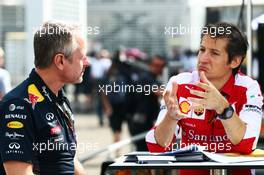 (L to R): Jonathan Wheatley (GBR) Red Bull Racing Team Manager with Massimo Rivola (ITA) Ferrari Sporting Director. 29.10.2015. Formula 1 World Championship, Rd 17, Mexican Grand Prix, Mexixo City, Mexico, Preparation Day.