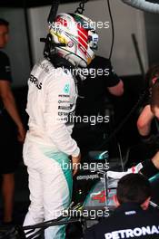 Lewis Hamilton (GBR) Mercedes AMG F1 W06. 27.03.2015. Formula 1 World Championship, Rd 2, Malaysian Grand Prix, Sepang, Malaysia, Friday.