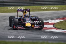 Daniil Kvyat (RUS) Red Bull Racing RB11. 27.03.2015. Formula 1 World Championship, Rd 2, Malaysian Grand Prix, Sepang, Malaysia, Friday.