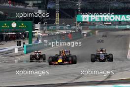 Daniil Kvyat (RUS), Red Bull Racing  29.03.2015. Formula 1 World Championship, Rd 2, Malaysian Grand Prix, Sepang, Malaysia, Sunday.