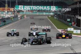 Lewis Hamilton (GBR), Mercedes AMG F1 Team  29.03.2015. Formula 1 World Championship, Rd 2, Malaysian Grand Prix, Sepang, Malaysia, Sunday.