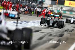 Lewis Hamilton (GBR) Mercedes AMG F1 W06. 28.03.2015. Formula 1 World Championship, Rd 2, Malaysian Grand Prix, Sepang, Malaysia, Saturday.