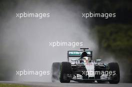 Lewis Hamilton (GBR) Mercedes AMG F1 W06. 28.03.2015. Formula 1 World Championship, Rd 2, Malaysian Grand Prix, Sepang, Malaysia, Saturday.