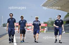 Felipe Nasr (BRA) Sauber F1 Team walks the circuit. 26.03.2015. Formula 1 World Championship, Rd 2, Malaysian Grand Prix, Sepang, Malaysia, Thursday.