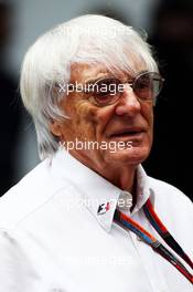 Bernie Ecclestone (GBR). 09.10.2015. Formula 1 World Championship, Rd 15, Russian Grand Prix, Sochi Autodrom, Sochi, Russia, Practice Day.