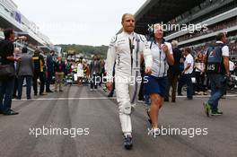 Valtteri Bottas (FIN) Williams on the grid. 11.10.2015. Formula 1 World Championship, Rd 15, Russian Grand Prix, Sochi Autodrom, Sochi, Russia, Race Day.