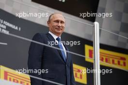 Vladimir Putin (RUS) Russian Federation President on the podium. 11.10.2015. Formula 1 World Championship, Rd 15, Russian Grand Prix, Sochi Autodrom, Sochi, Russia, Race Day.