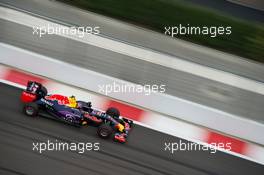 Daniil Kvyat (RUS) Red Bull Racing RB11. 11.10.2015. Formula 1 World Championship, Rd 15, Russian Grand Prix, Sochi Autodrom, Sochi, Russia, Race Day.