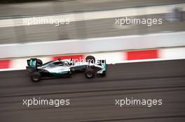 Lewis Hamilton (GBR) Mercedes AMG F1 W06. 11.10.2015. Formula 1 World Championship, Rd 15, Russian Grand Prix, Sochi Autodrom, Sochi, Russia, Race Day.