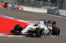 Valtteri Bottas (FIN) Williams FW37. 10.10.2015. Formula 1 World Championship, Rd 15, Russian Grand Prix, Sochi Autodrom, Sochi, Russia, Qualifying Day.