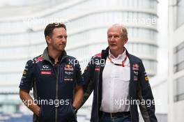 (L to R): Christian Horner (GBR) Red Bull Racing Team Principal with Dr Helmut Marko (AUT) Red Bull Motorsport Consultant. 10.10.2015. Formula 1 World Championship, Rd 15, Russian Grand Prix, Sochi Autodrom, Sochi, Russia, Qualifying Day.