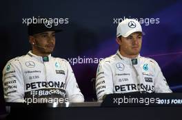 (L to R): Lewis Hamilton (GBR) Mercedes AMG F1 and Nico Rosberg (GER) Mercedes AMG F1 in the FIA Press Conference. 10.10.2015. Formula 1 World Championship, Rd 15, Russian Grand Prix, Sochi Autodrom, Sochi, Russia, Qualifying Day.
