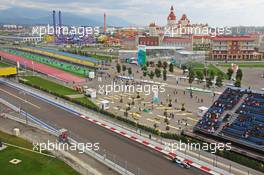 Lewis Hamilton (GBR) Mercedes AMG F1 W06 sends sparks flying as he locks up under braking. 10.10.2015. Formula 1 World Championship, Rd 15, Russian Grand Prix, Sochi Autodrom, Sochi, Russia, Qualifying Day.