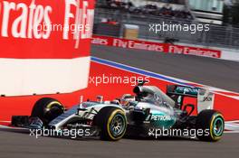 Lewis Hamilton (GBR) Mercedes AMG F1 W06. 10.10.2015. Formula 1 World Championship, Rd 15, Russian Grand Prix, Sochi Autodrom, Sochi, Russia, Qualifying Day.