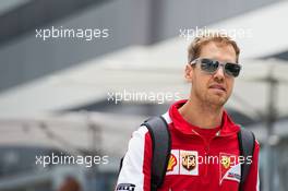 Sebastian Vettel (GER) Ferrari. 10.10.2015. Formula 1 World Championship, Rd 15, Russian Grand Prix, Sochi Autodrom, Sochi, Russia, Qualifying Day.
