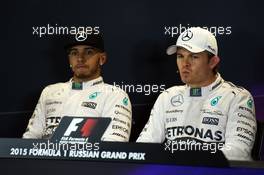 (L to R): Lewis Hamilton (GBR) Mercedes AMG F1 and Nico Rosberg (GER) Mercedes AMG F1 in the FIA Press Conference. 10.10.2015. Formula 1 World Championship, Rd 15, Russian Grand Prix, Sochi Autodrom, Sochi, Russia, Qualifying Day.