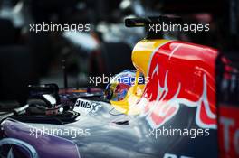 Daniel Ricciardo (AUS) Red Bull Racing RB11 in parc ferme. 10.10.2015. Formula 1 World Championship, Rd 15, Russian Grand Prix, Sochi Autodrom, Sochi, Russia, Qualifying Day.