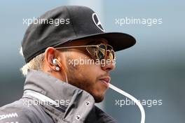 Lewis Hamilton (GBR), Mercedes AMG F1 Team  11.10.2015. Formula 1 World Championship, Rd 15, Russian Grand Prix, Sochi Autodrom, Sochi, Russia, Race Day.