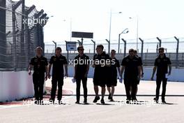 Jolyon Palmer (GBR), Lotus F1 Team and Romain Grosjean (FRA), Lotus F1 Team  08.10.2015. Formula 1 World Championship, Rd 15, Russian Grand Prix, Sochi Autodrom, Sochi, Russia, Preparation Day.