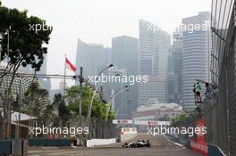 Nico Rosberg (GER) Mercedes AMG F1 W06. 18.09.2015. Formula 1 World Championship, Rd 13, Singapore Grand Prix, Singapore, Singapore, Practice Day.