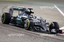 Lewis Hamilton (GBR), Mercedes AMG F1 Team  18.09.2015. Formula 1 World Championship, Rd 13, Singapore Grand Prix, Singapore, Singapore, Practice Day.
