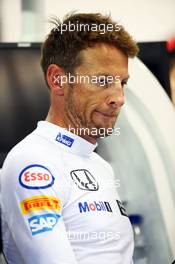Jenson Button (GBR) McLaren. 18.09.2015. Formula 1 World Championship, Rd 13, Singapore Grand Prix, Singapore, Singapore, Practice Day.