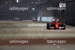 Kimi Raikkonen (FIN), Scuderia Ferrari  18.09.2015. Formula 1 World Championship, Rd 13, Singapore Grand Prix, Singapore, Singapore, Practice Day.