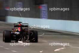 Daniil Kvyat (RUS), Red Bull Racing  18.09.2015. Formula 1 World Championship, Rd 13, Singapore Grand Prix, Singapore, Singapore, Practice Day.