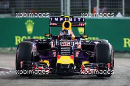 Daniil Kvyat (RUS) Red Bull Racing RB11. 18.09.2015. Formula 1 World Championship, Rd 13, Singapore Grand Prix, Singapore, Singapore, Practice Day.