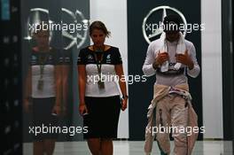 Lewis Hamilton (GBR) Mercedes AMG F1. 18.09.2015. Formula 1 World Championship, Rd 13, Singapore Grand Prix, Singapore, Singapore, Practice Day.