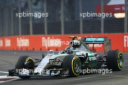 Nico Rosberg (GER) Mercedes AMG F1 W06. 18.09.2015. Formula 1 World Championship, Rd 13, Singapore Grand Prix, Singapore, Singapore, Practice Day.