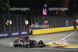 Max Verstappen (NLD) Scuderia Toro Rosso STR10. 20.09.2015. Formula 1 World Championship, Rd 13, Singapore Grand Prix, Singapore, Singapore, Race Day.