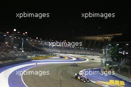 Felipe Nasr (BRA) Sauber C34. 20.09.2015. Formula 1 World Championship, Rd 13, Singapore Grand Prix, Singapore, Singapore, Race Day.