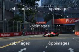 Alexander Rossi (USA) Manor Marussia F1 Team. 19.09.2015. Formula 1 World Championship, Rd 13, Singapore Grand Prix, Singapore, Singapore, Qualifying Day.