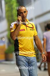 Cyril Abiteboul (FRA) Renault Sport F1 Managing Director. 19.09.2015. Formula 1 World Championship, Rd 13, Singapore Grand Prix, Singapore, Singapore, Qualifying Day.