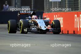 Nico Hulkenberg (GER) Sahara Force India F1 VJM08. 19.09.2015. Formula 1 World Championship, Rd 13, Singapore Grand Prix, Singapore, Singapore, Qualifying Day.